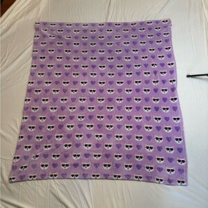 Purple Blanket With A Cat That Wears Heart Sunglasses